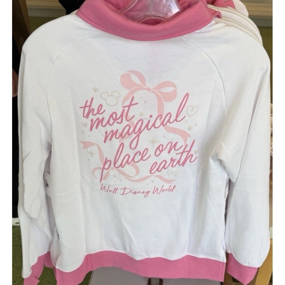 2026 Walt Disney World Pink Castle Bow‎ Most Magical Place Sweatshirt Medium NEW